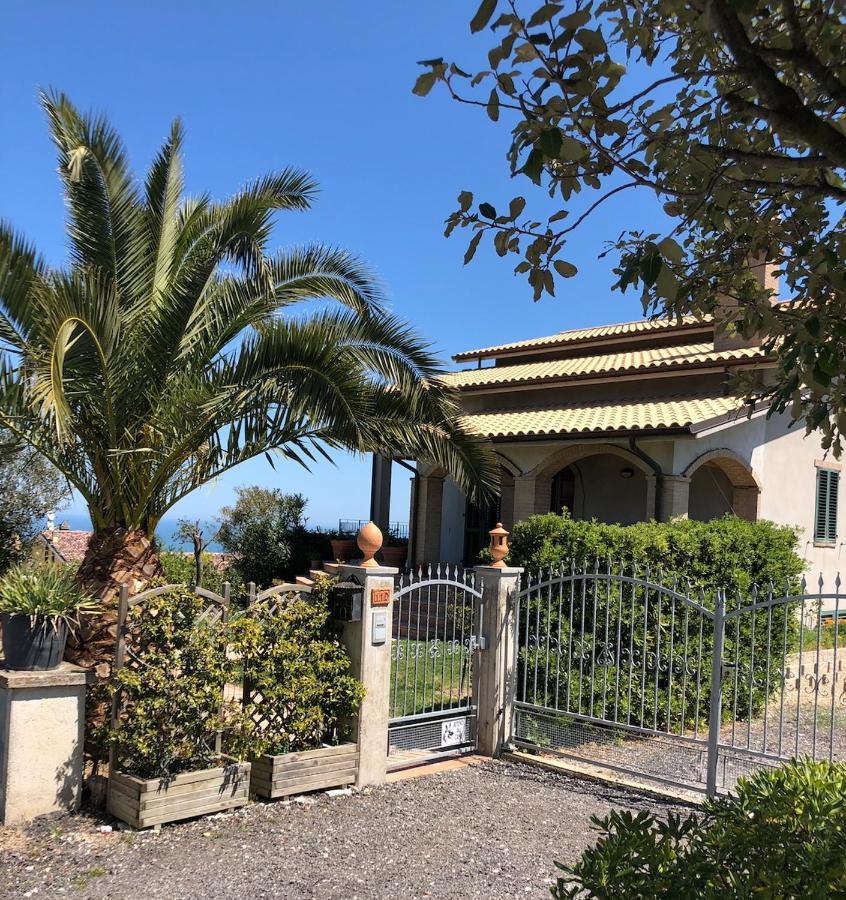 B&B La Palma San Costanzo Exterior foto